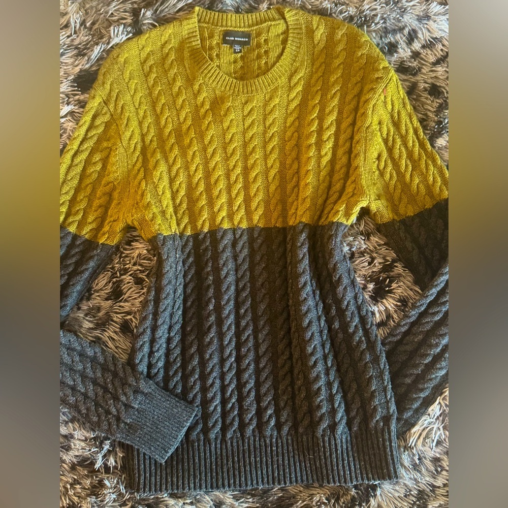 Club Monaco Unisex Modern Cable Crew Knit Long Sleeve Sweater Size S​